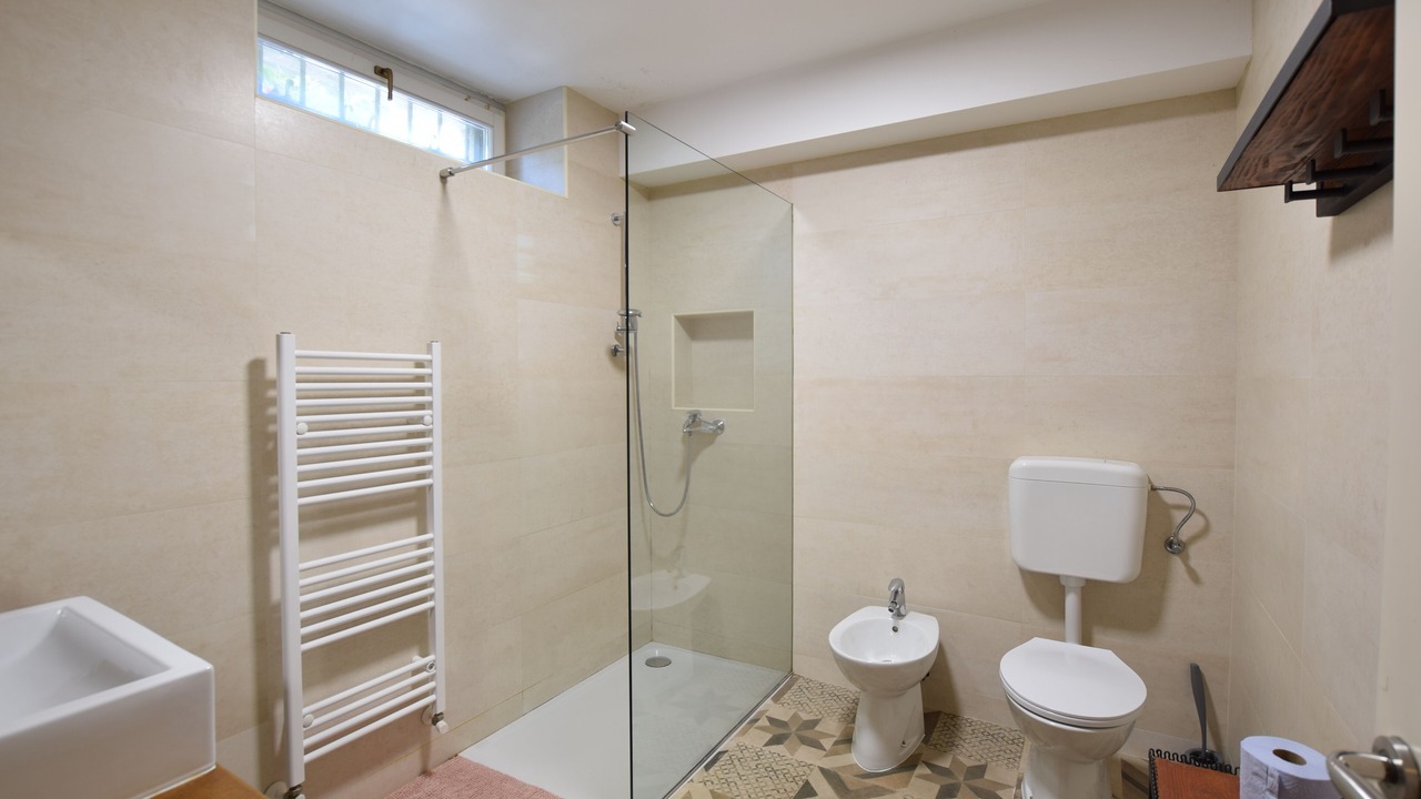 Photo of Bathroom in Mugeba