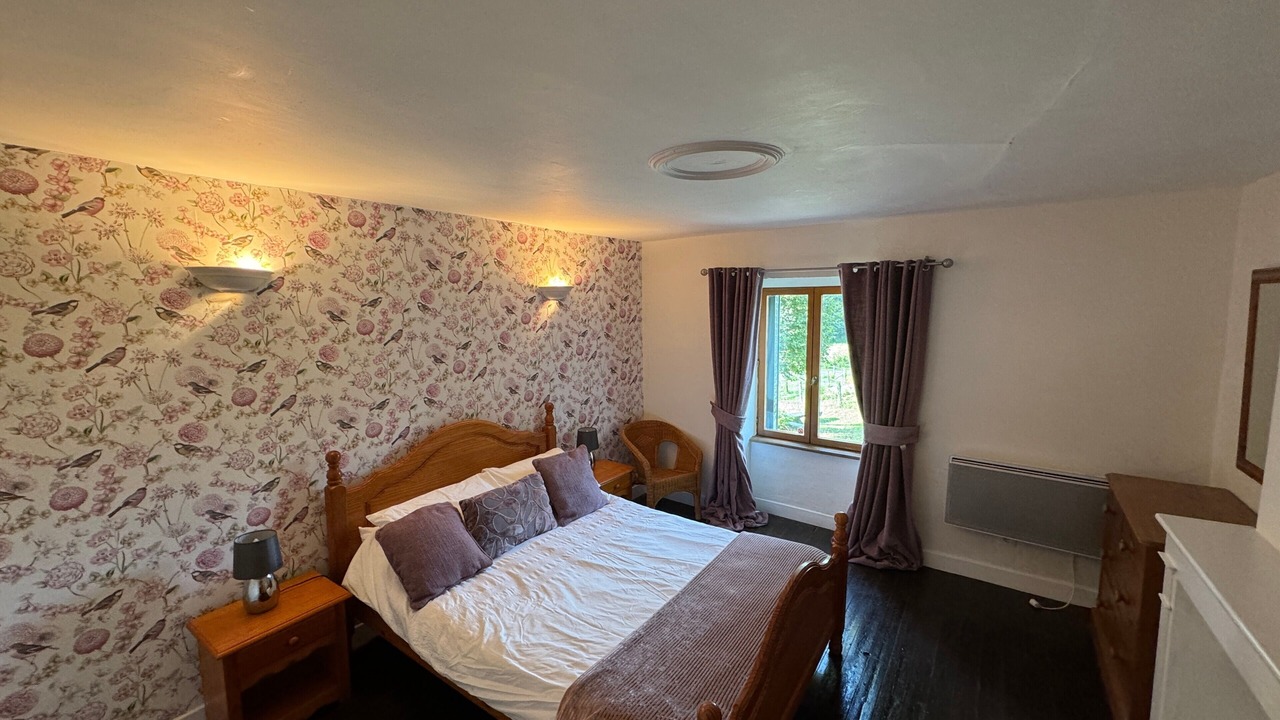 Photo of Bedroom in Janaillat