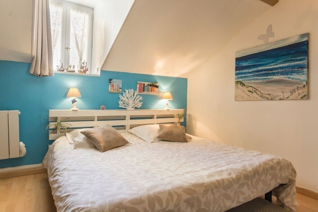 Photo of Bedroom in Bernieres-sur-Mer