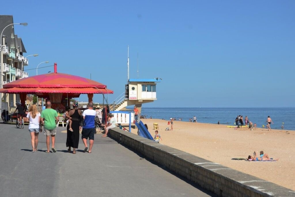 Photo of Others in Bernieres-sur-Mer