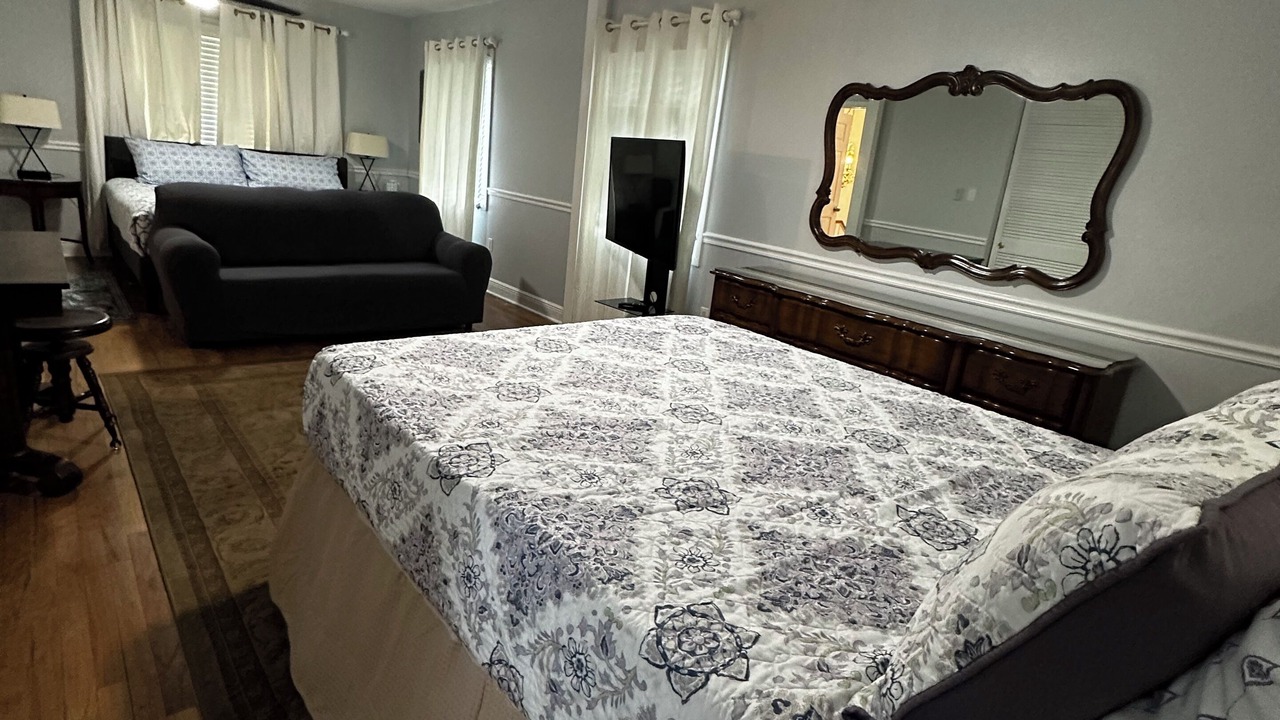 Photo of Bedroom in Fort Walton Beach