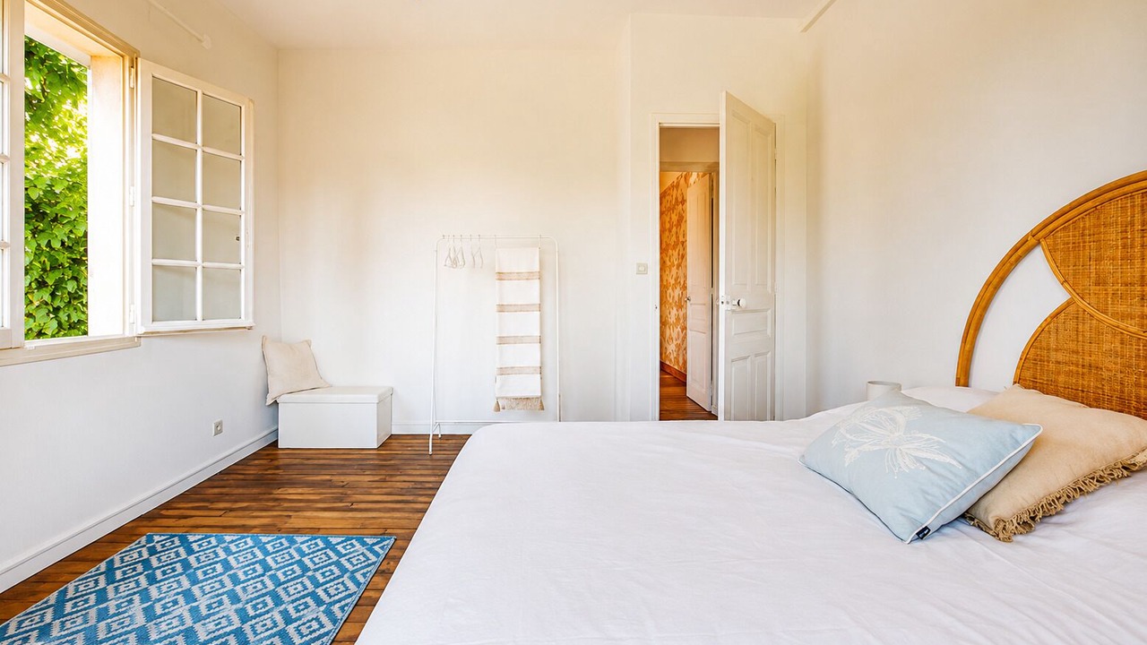 Photo of Bedroom in Beaucaire
