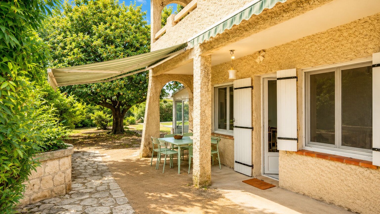 Photo of Outdoor in Beaucaire