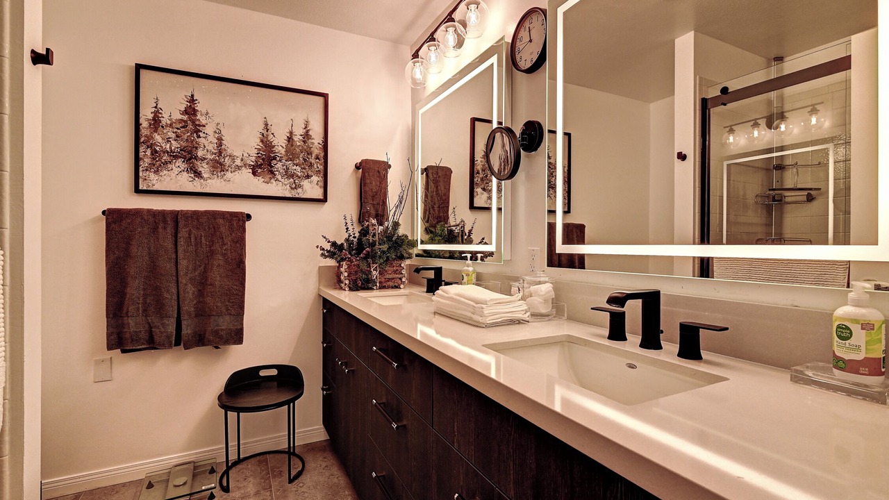 Photo of Bathroom in Munds Park