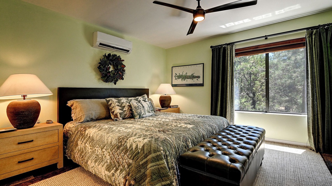 Photo of Bedroom in Munds Park