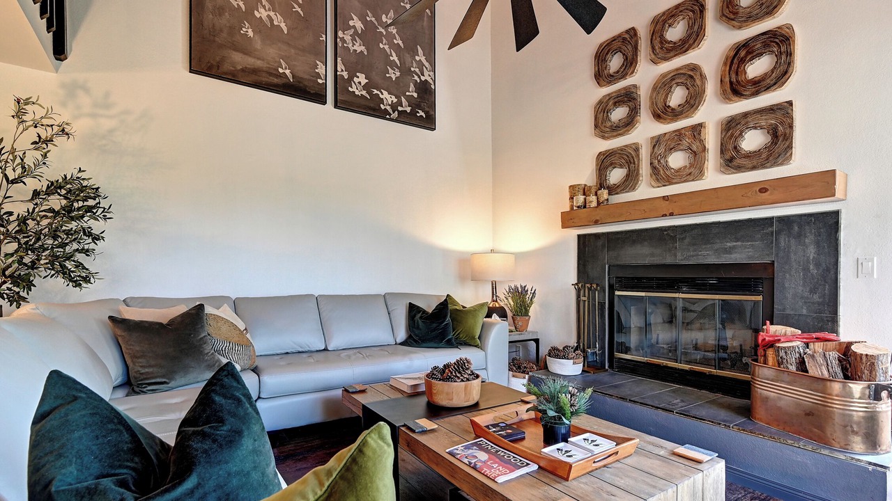 Photo of Livingroom in Munds Park