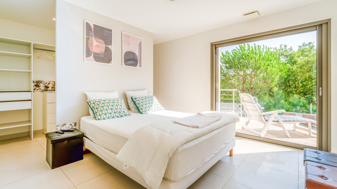 Photo of Bedroom in Russan