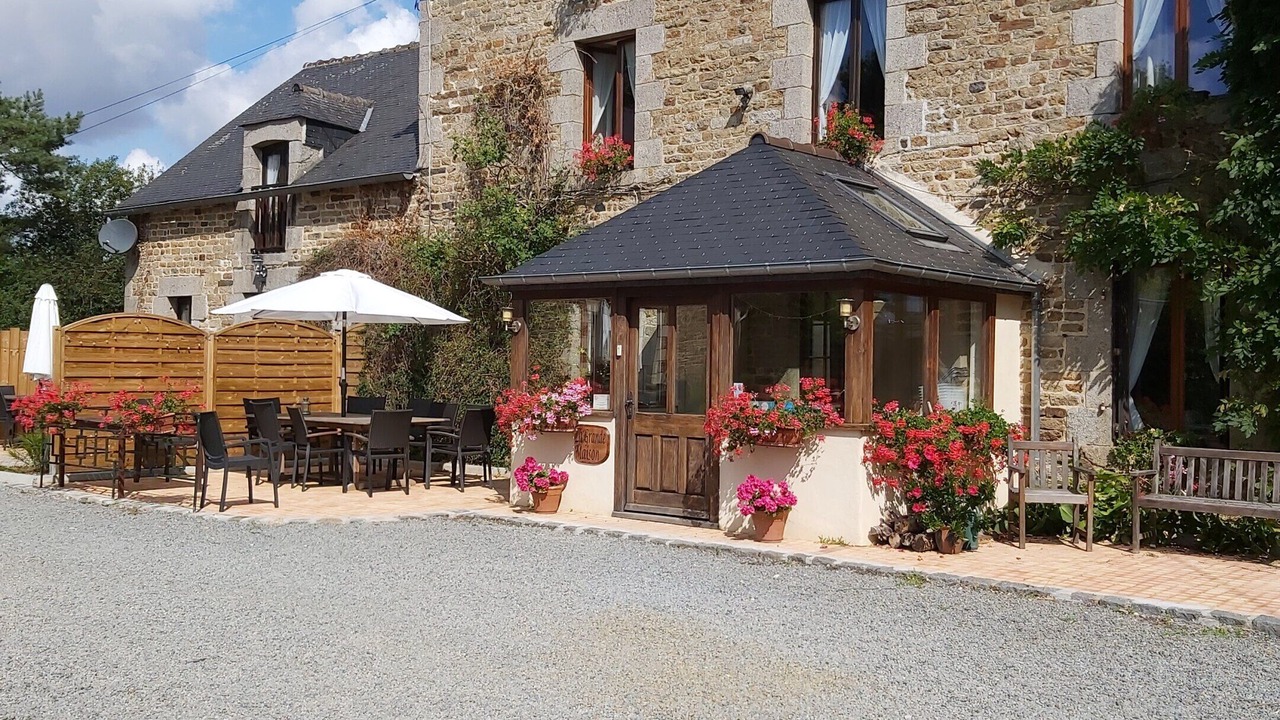 Photo of Outdoor in Les Champs-Geraux