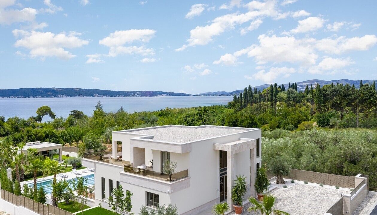 Photo of Outdoor in Kastel Luksic