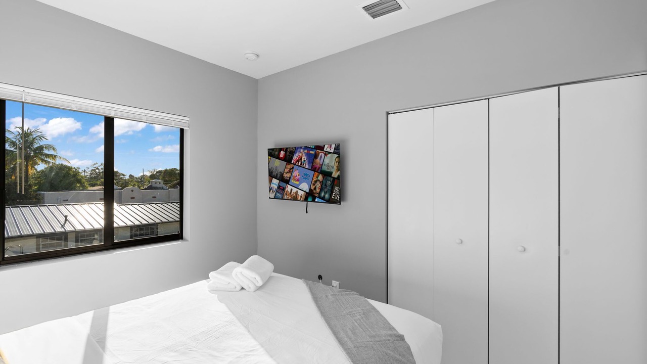 Photo of Bedroom in Allapattah