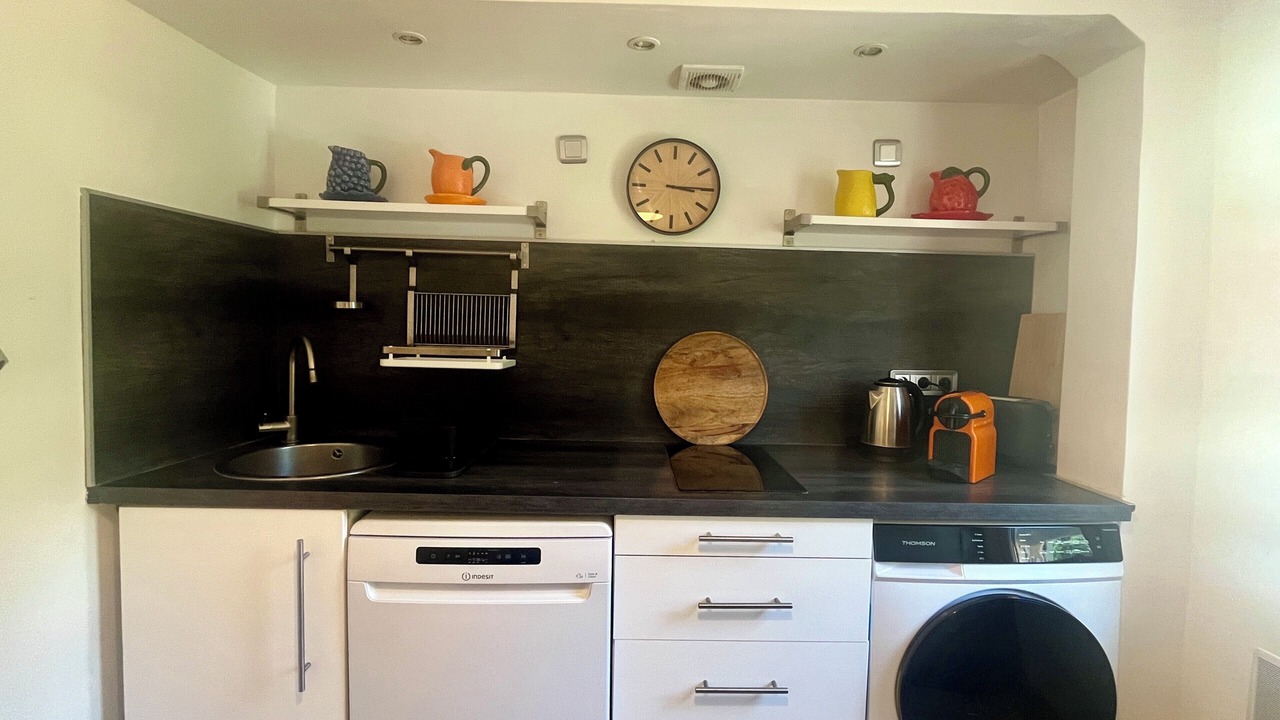 Photo of Kitchen in Hyeres City Centre