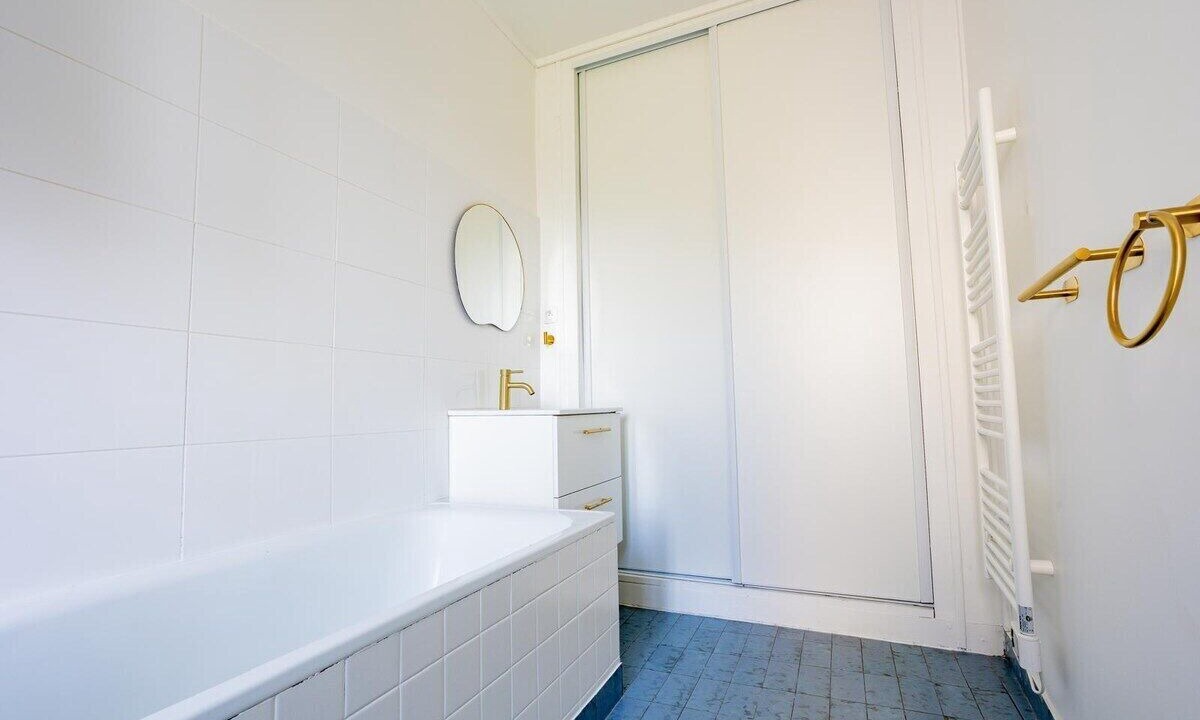 Photo of Bathroom in Le Pre-Saint-Gervais