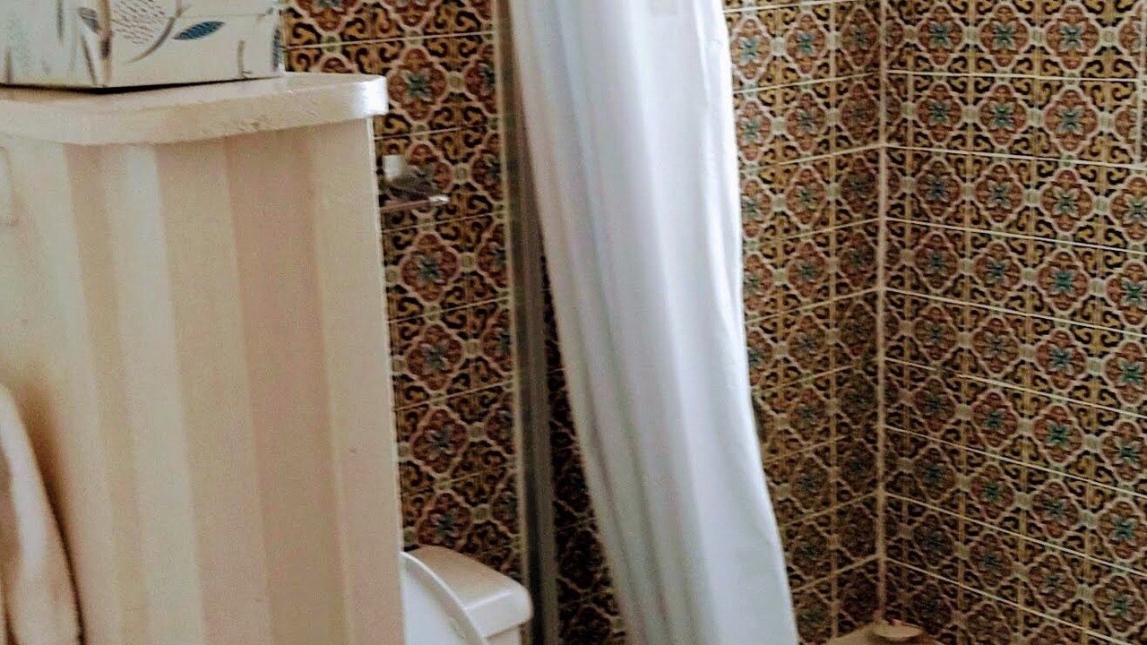Photo of Bathroom in Portal