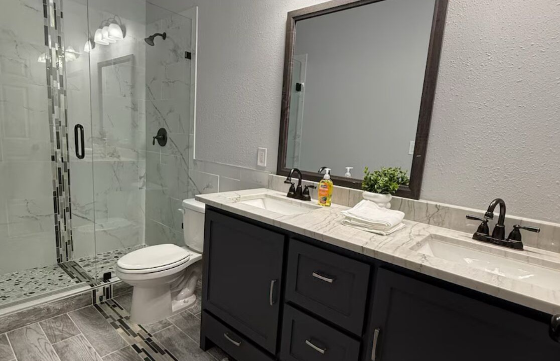 Photo of Bathroom in Valley View