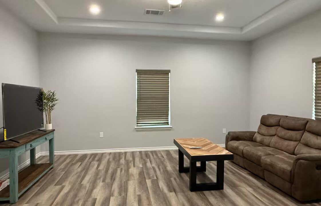 Photo of Livingroom in Valley View