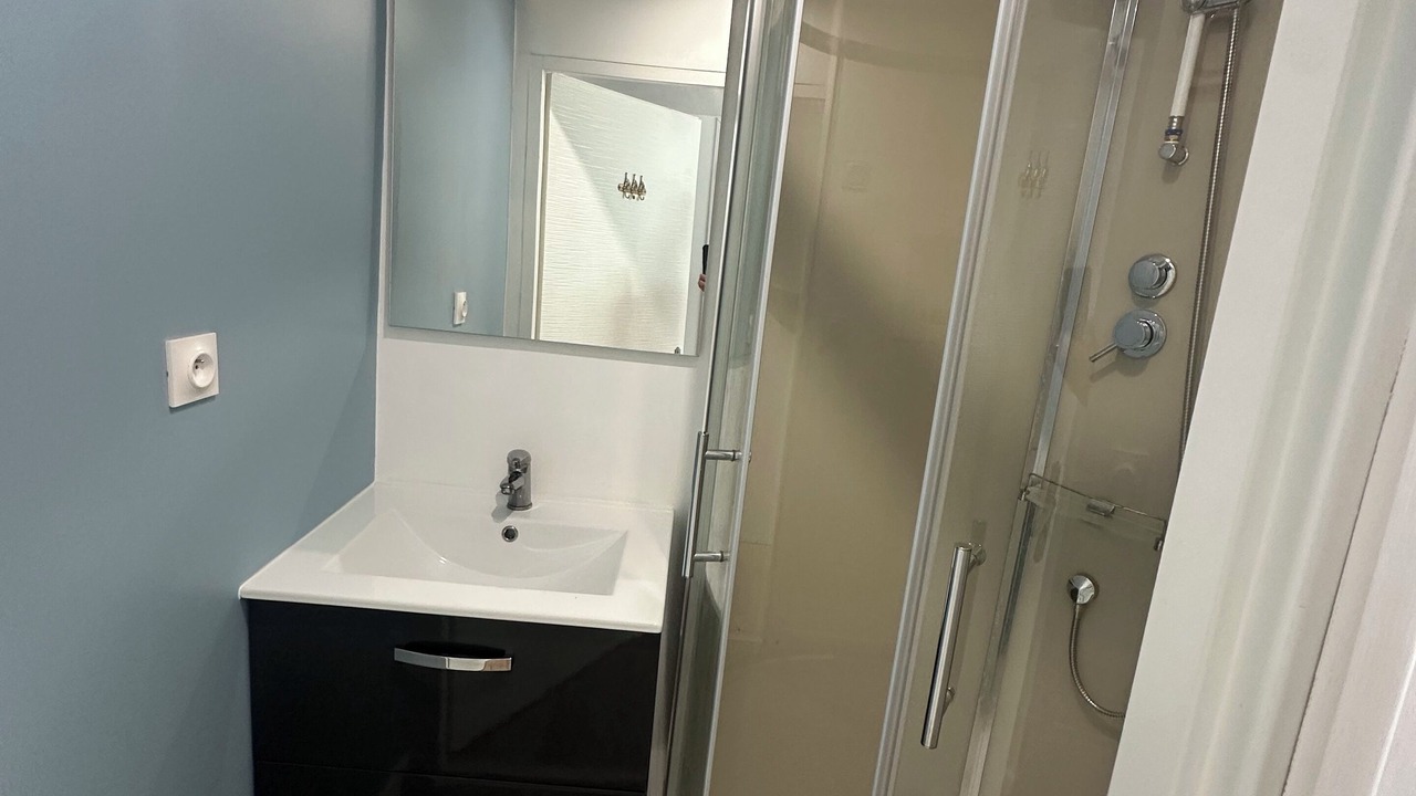 Photo of Bathroom in Paimpol