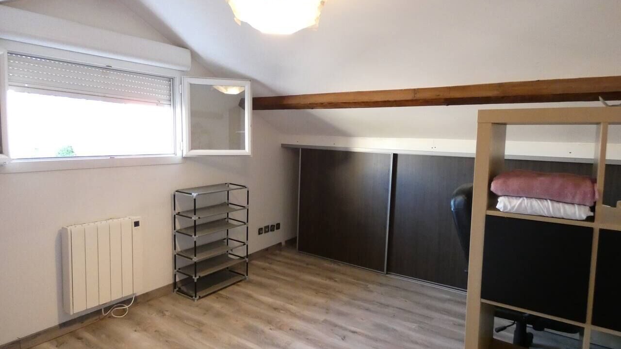 Photo of Others in Buers