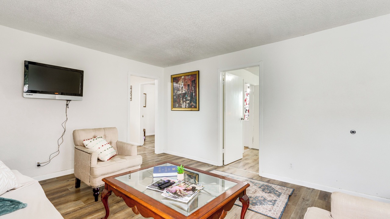 Photo of Livingroom in Joplin