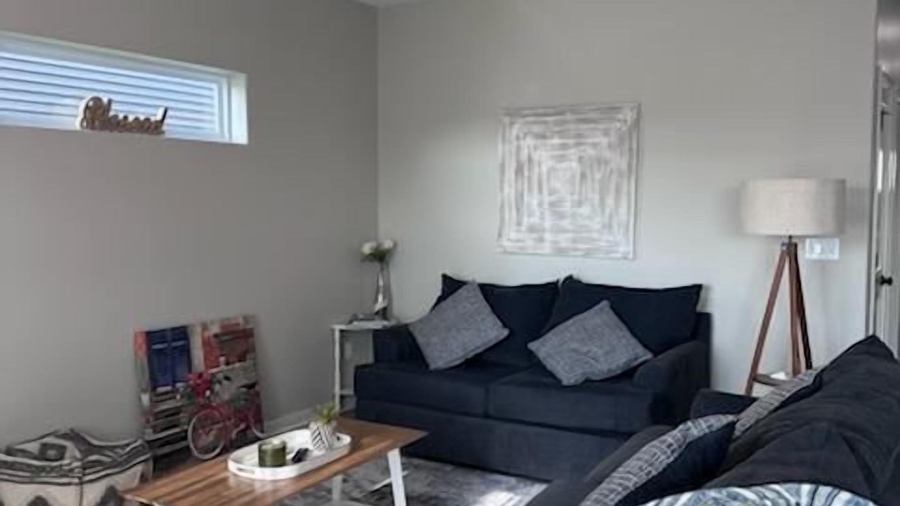 Photo of Livingroom in Sycamore
