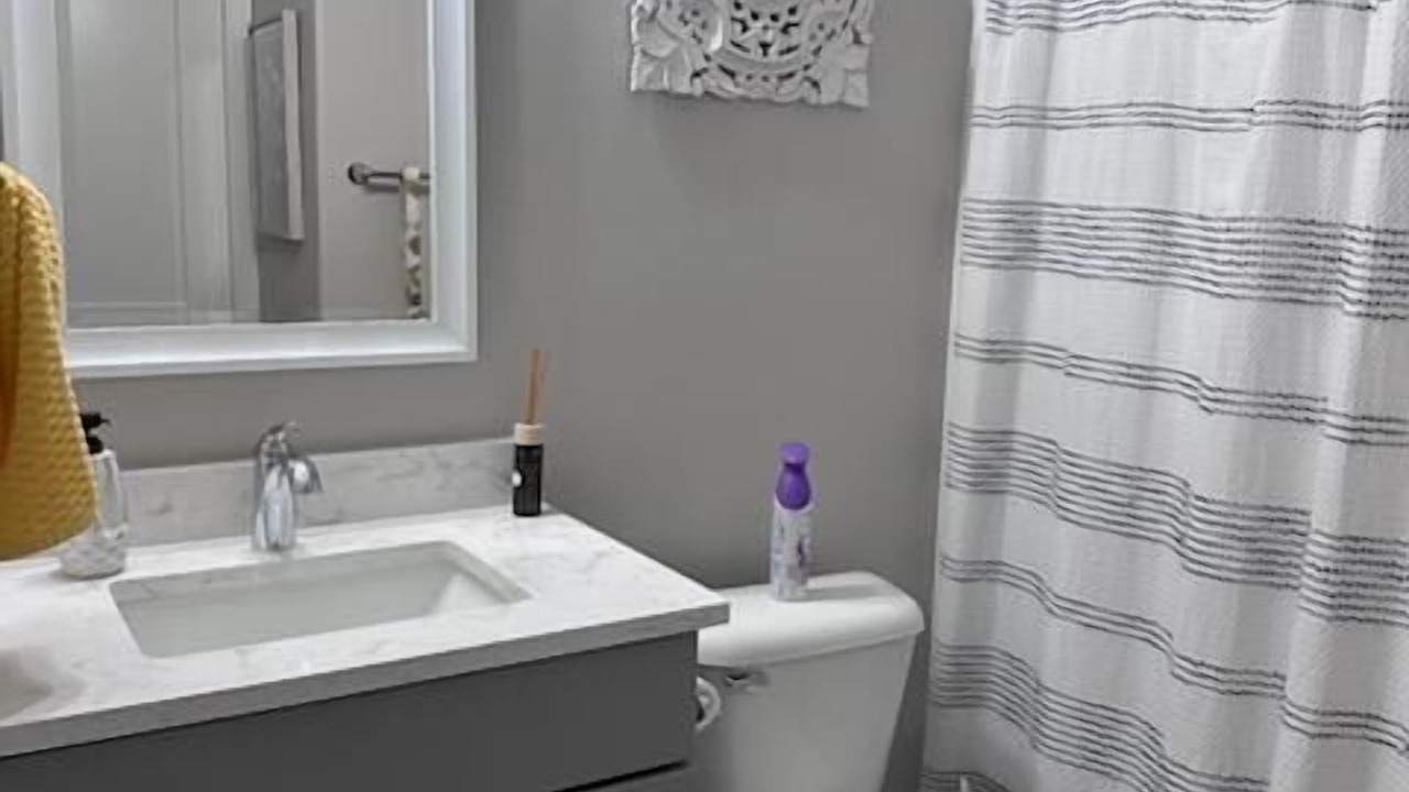 Photo of Bathroom in Sycamore