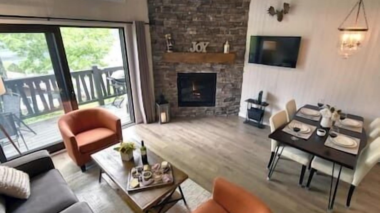 Photo of Livingroom in Mont-Tremblant