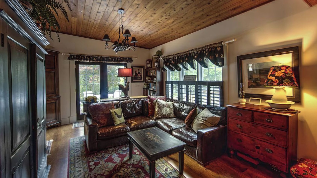 Photo of Livingroom in Roseland