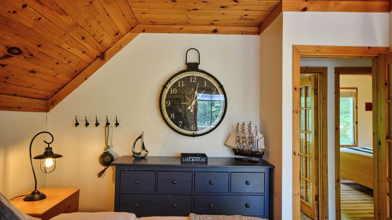 Photo of Bedroom in Leslie-Clapham-et-Huddersfield