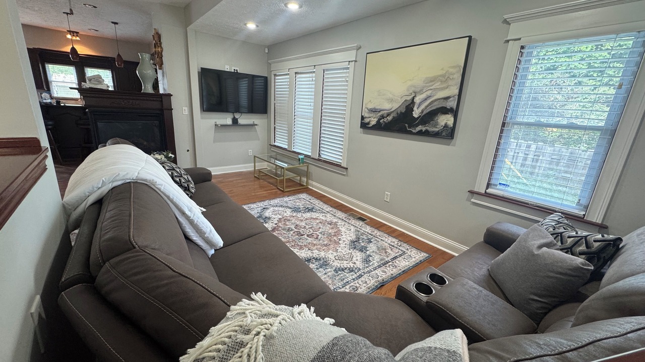 Photo of Livingroom in Kennedy King