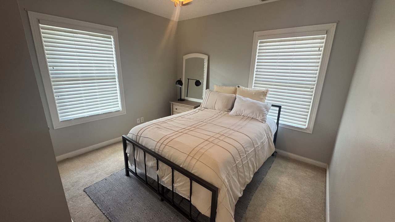 Photo of Bedroom in Kennedy King