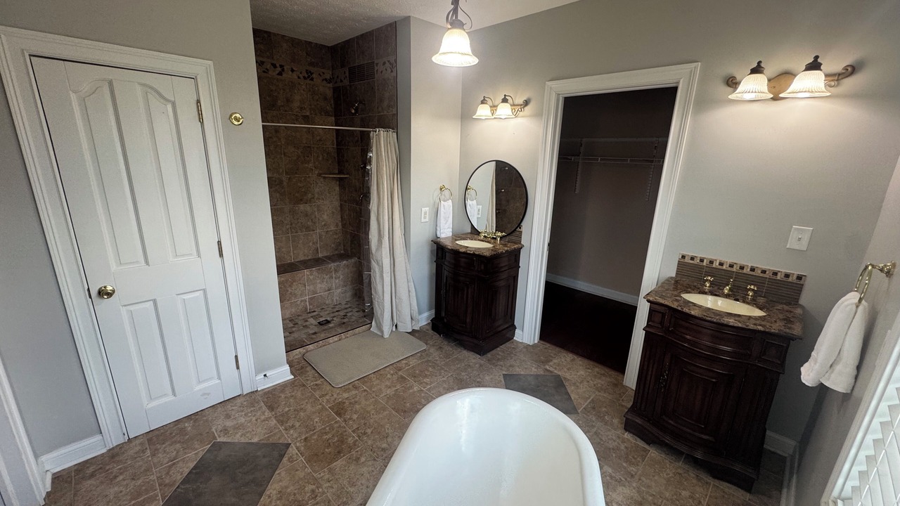 Photo of Bathroom in Kennedy King