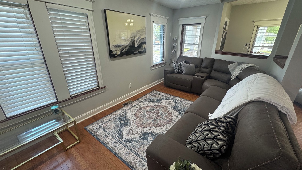 Photo of Livingroom in Kennedy King