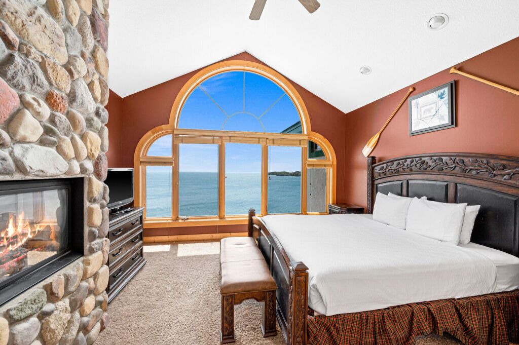 Photo of Bedroom in Two Harbors