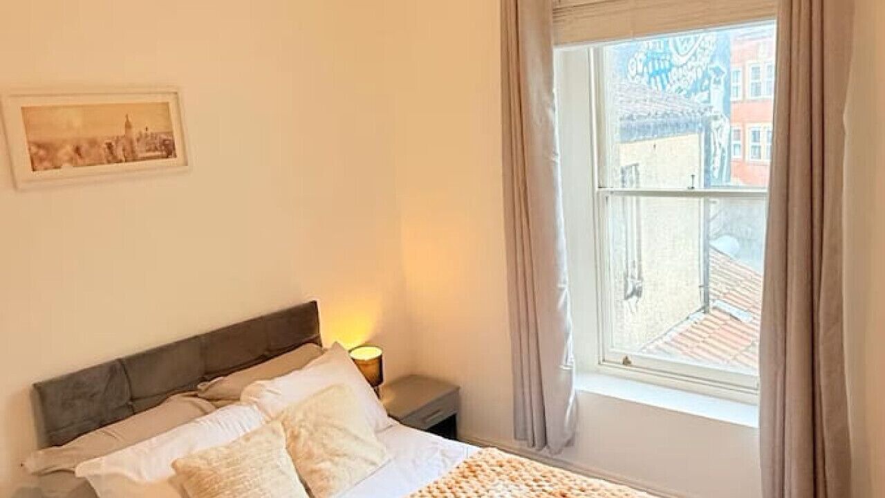 Photo of Bedroom in Saint Paul's