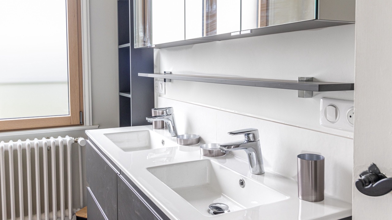 Photo of Bathroom in Dunkirk