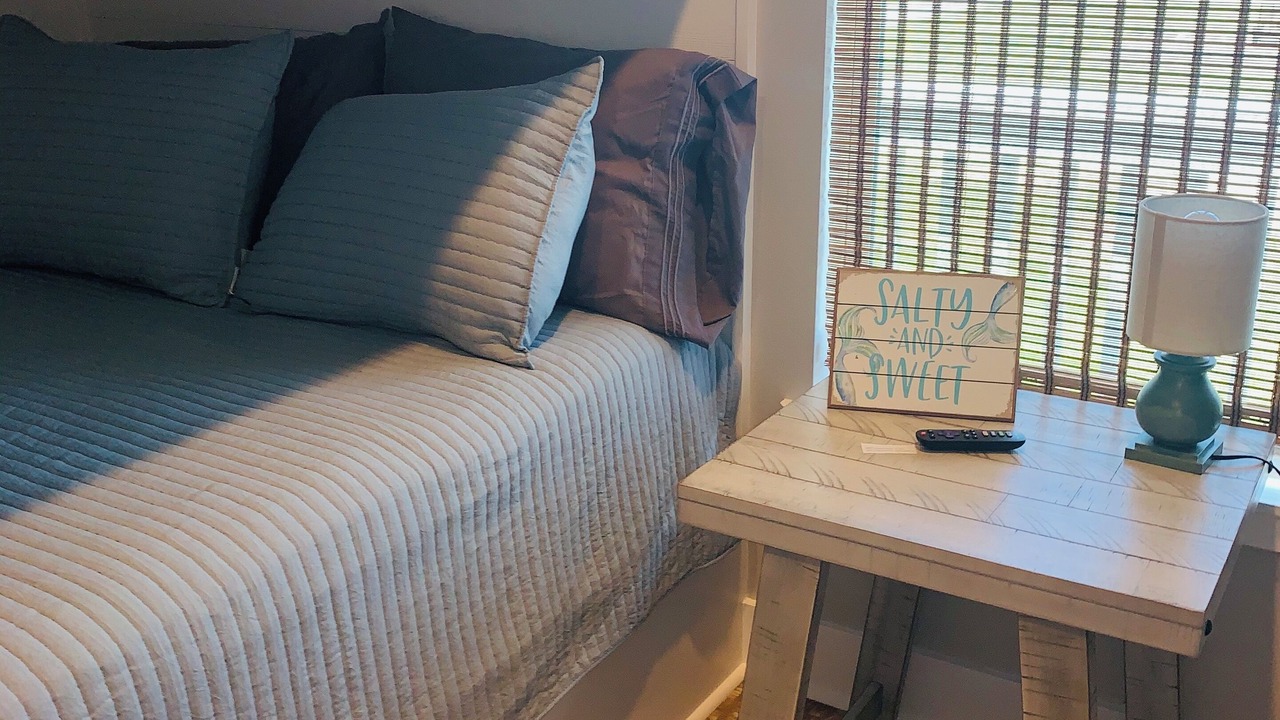 Photo of Bedroom in Crystal Beach