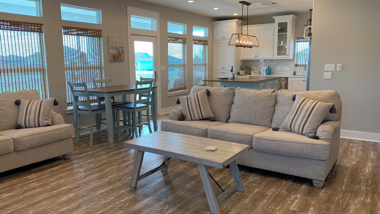 Photo of Livingroom in Crystal Beach