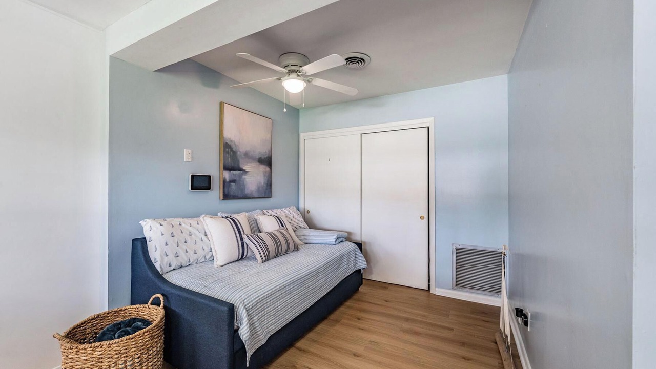 Photo of Bedroom in Candler