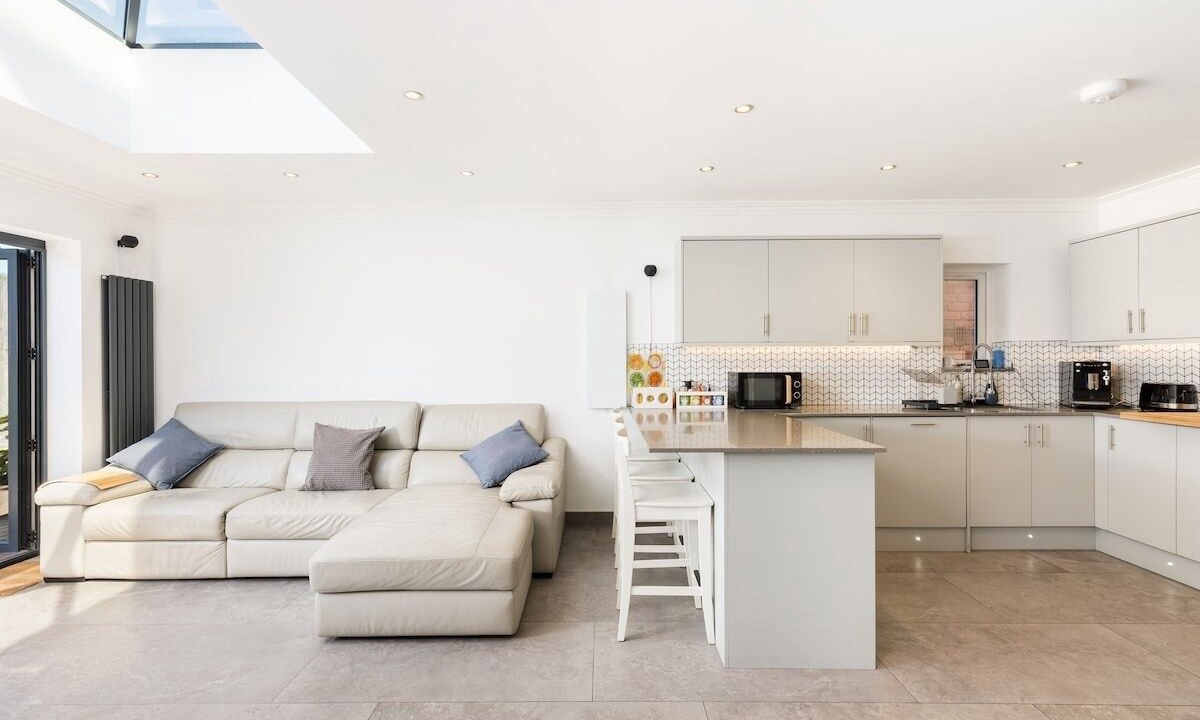 Photo of Others in Cradley