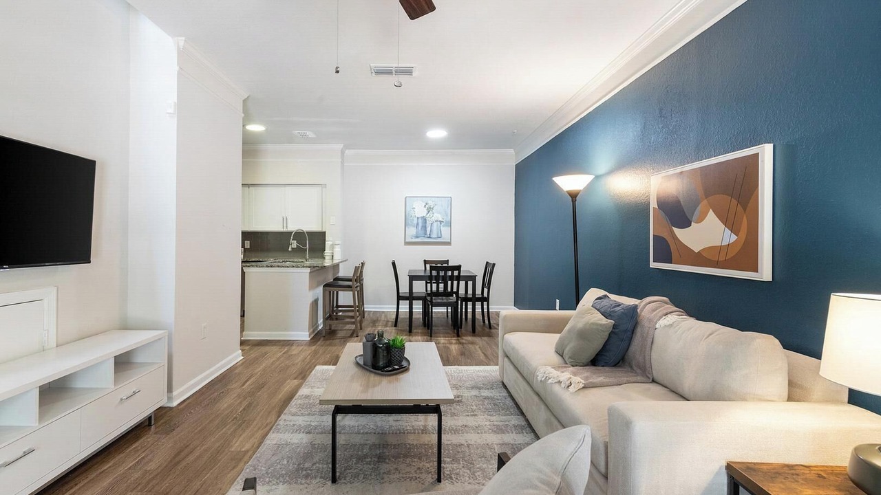 Photo of Livingroom in Metro West