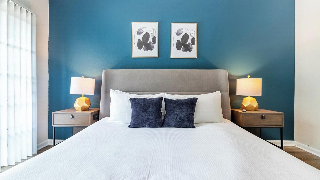 Photo of Bedroom in Metro West