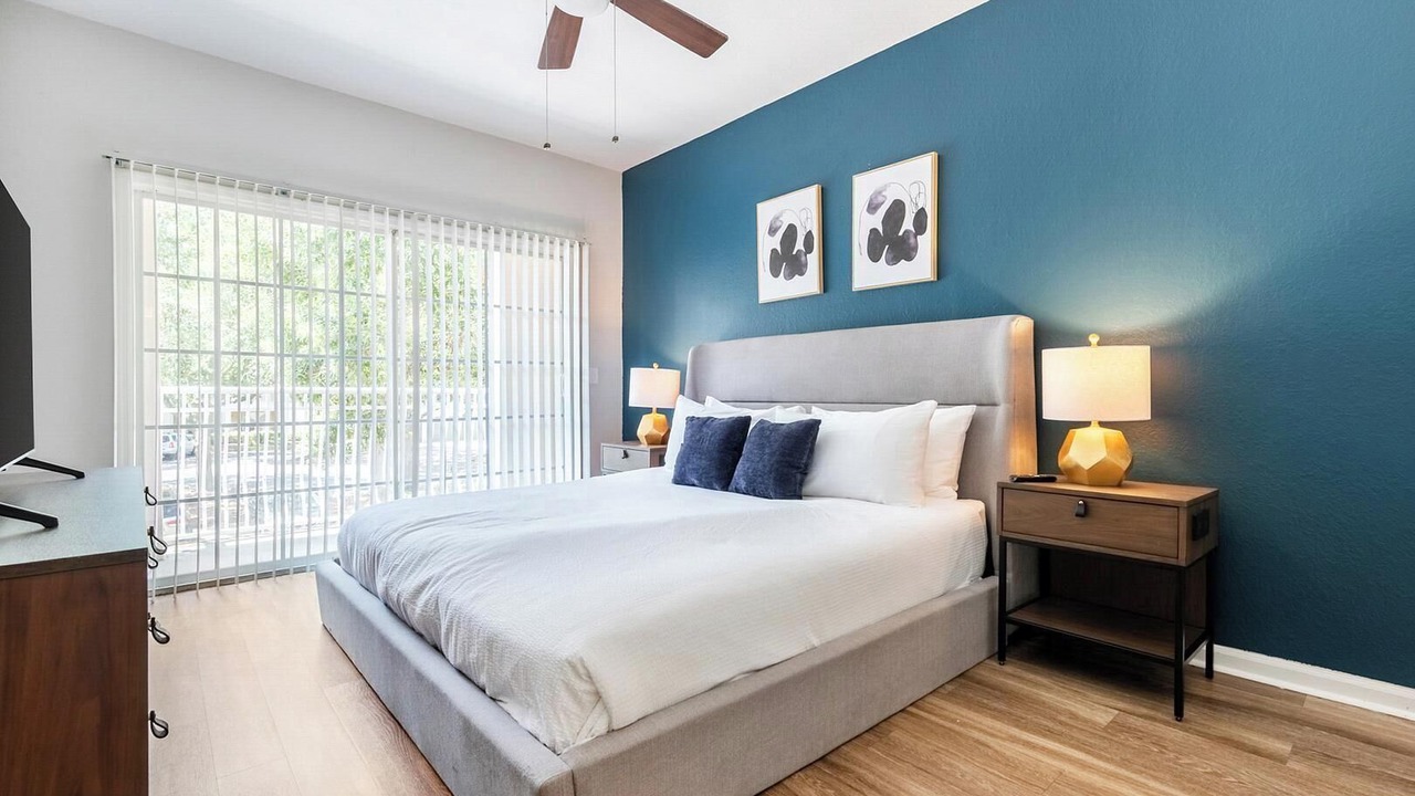 Photo of Bedroom in Metro West