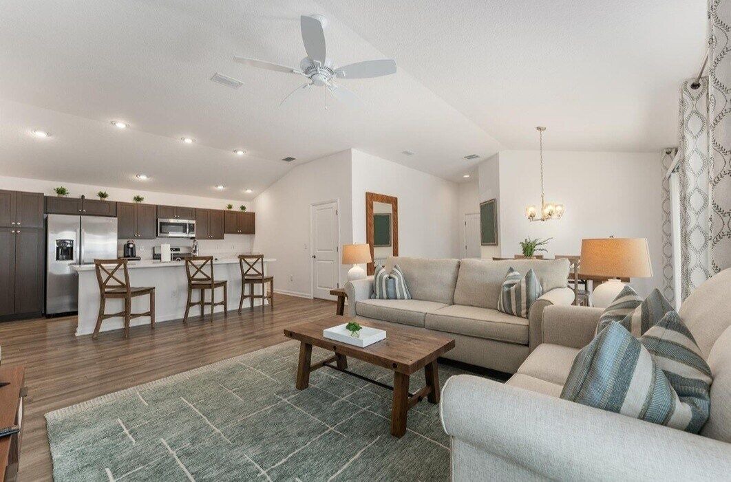 Photo of Livingroom in Okahumpka
