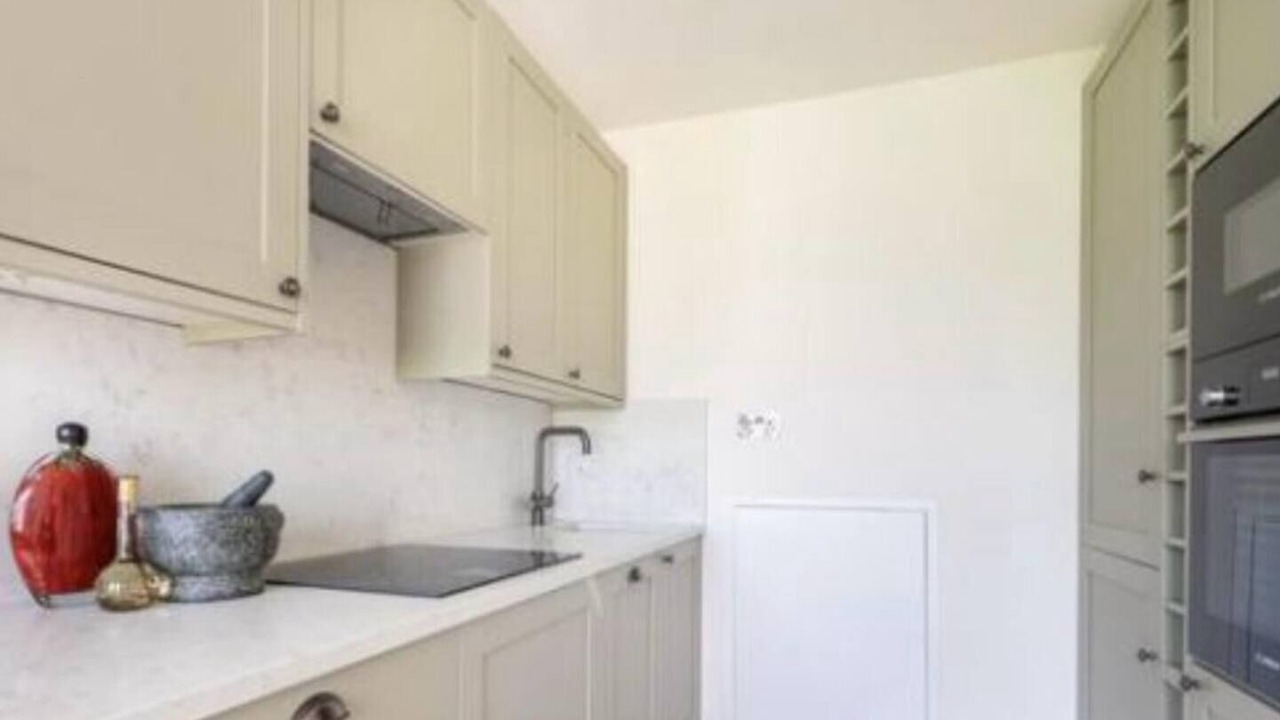 Photo of Others in St. Helen's