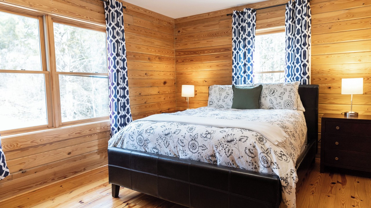 Photo of Bedroom in Lexington