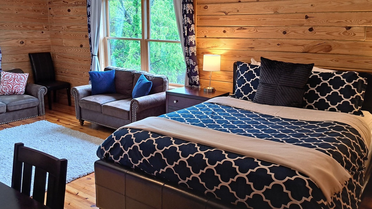 Photo of Bedroom in Lexington