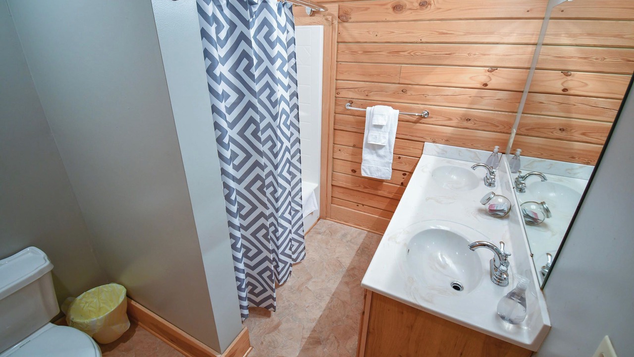 Photo of Bathroom in Lexington