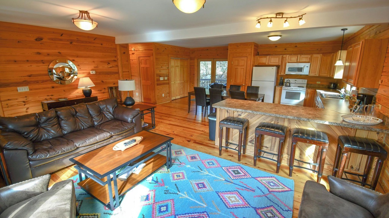 Photo of Livingroom in Lexington