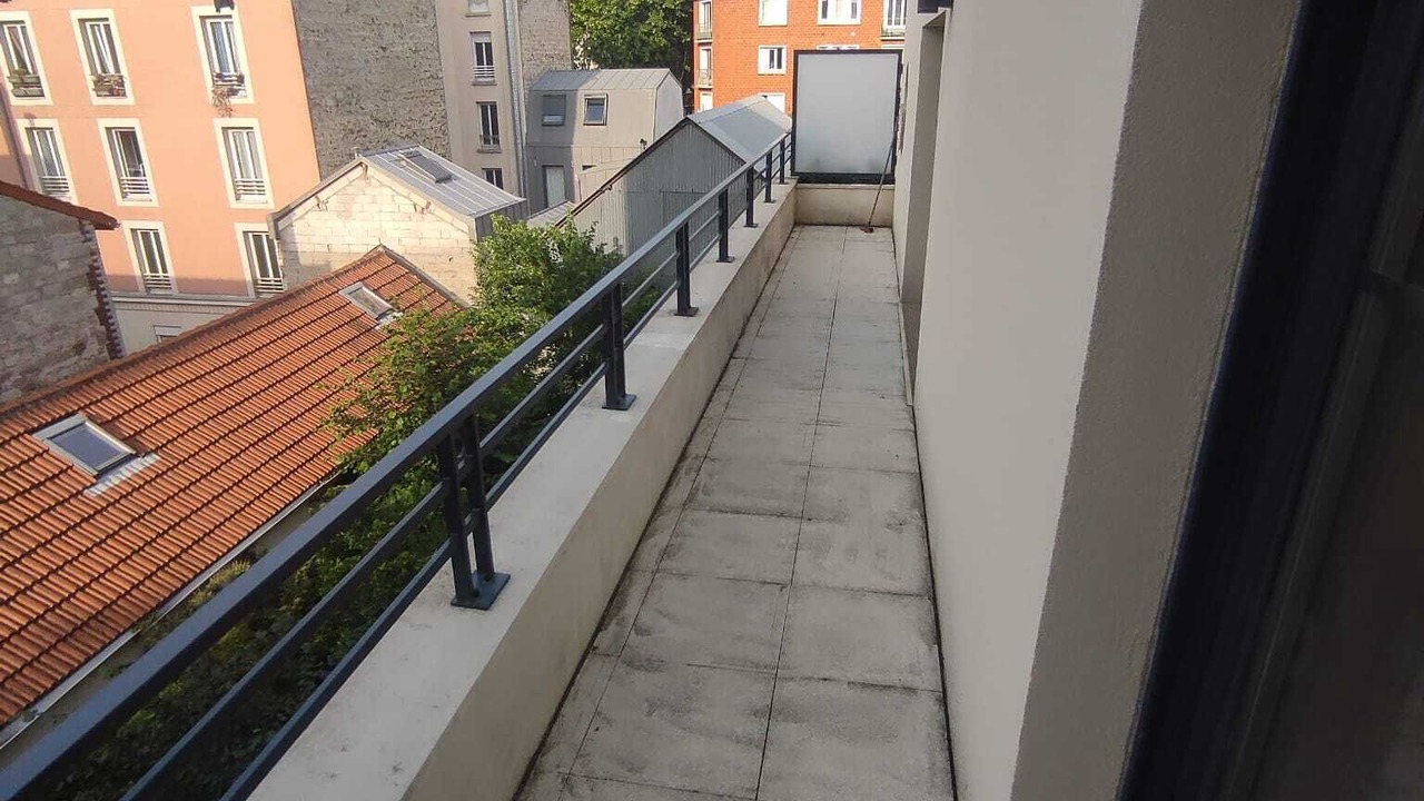 Photo of Outdoor in Les Puces de Saint-Ouen