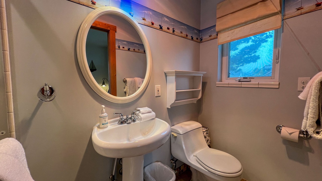 Photo of Bathroom in Rockaway Beach