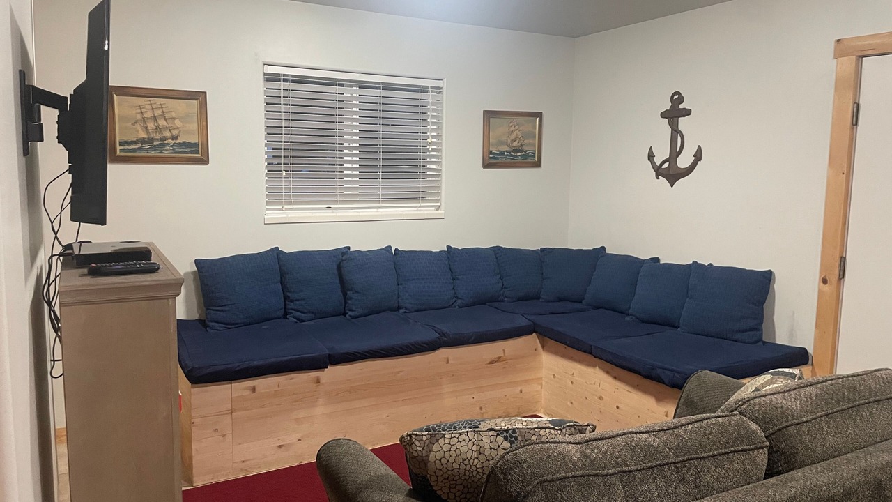Photo of Livingroom in Rockaway Beach